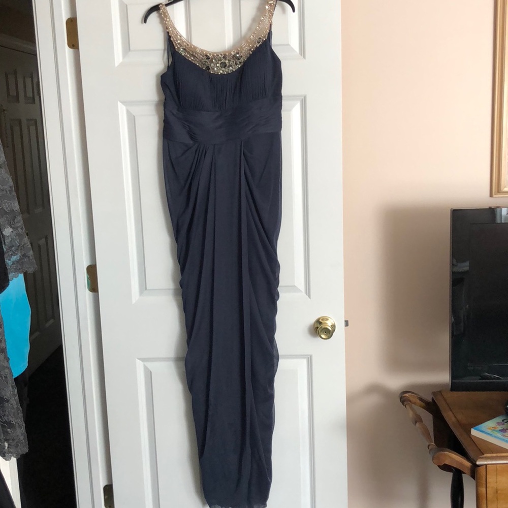 Gorgeous Mother of the Bride dress - Picture 1 of 5